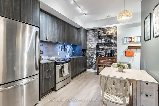 Additional image 3 of 110 Marine Parade Dr Unit 606