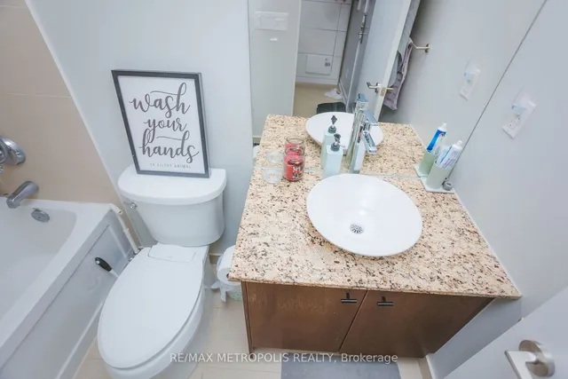 Additional image 16 of 5101 Dundas St Unit 203