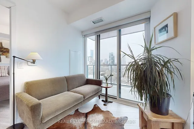 Additional image 8 of 159 Wellesley St Unit 1809