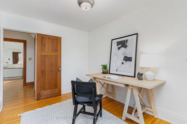 Additional image 18 of 166 Rothsay Ave