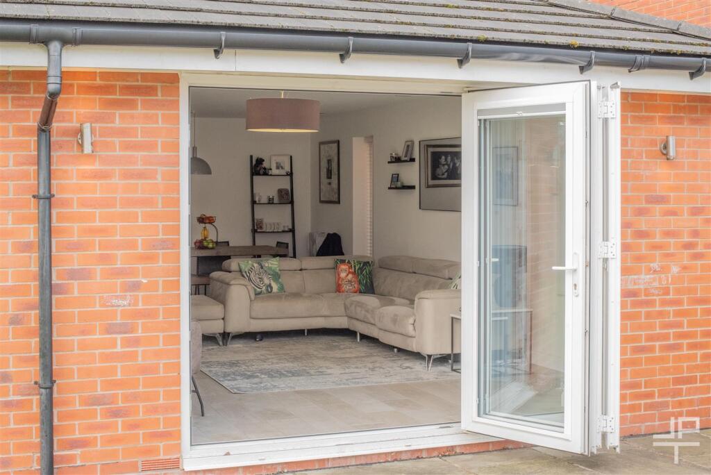 Additional image 9 of Edges Farm Close, Westhoughton, Bolton, BL5 2QY