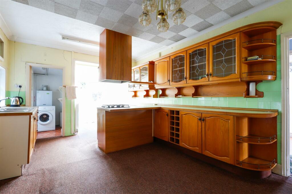 Additional image 3 of Pontypridd Road, Barry