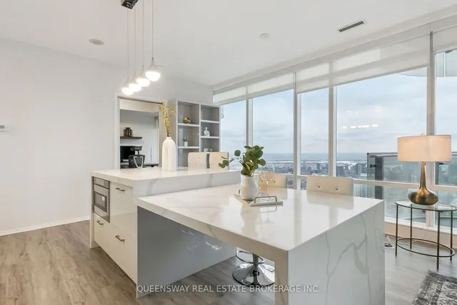 Additional image 18 of 1 Bloor St Unit 6706