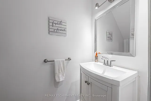 Additional image 34 of 1155 Paramount Dr Unit 26