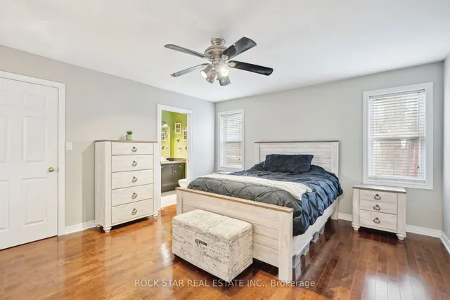 Additional image 17 of 996 BEACH Blvd