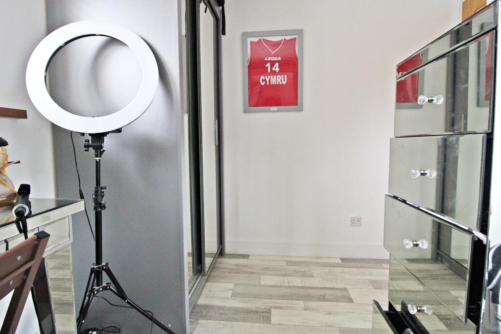 Additional image 24 of Tylcha Ganol, Tonyrefail, Porth, Rhondda Cynon Taff. CF39 8BY