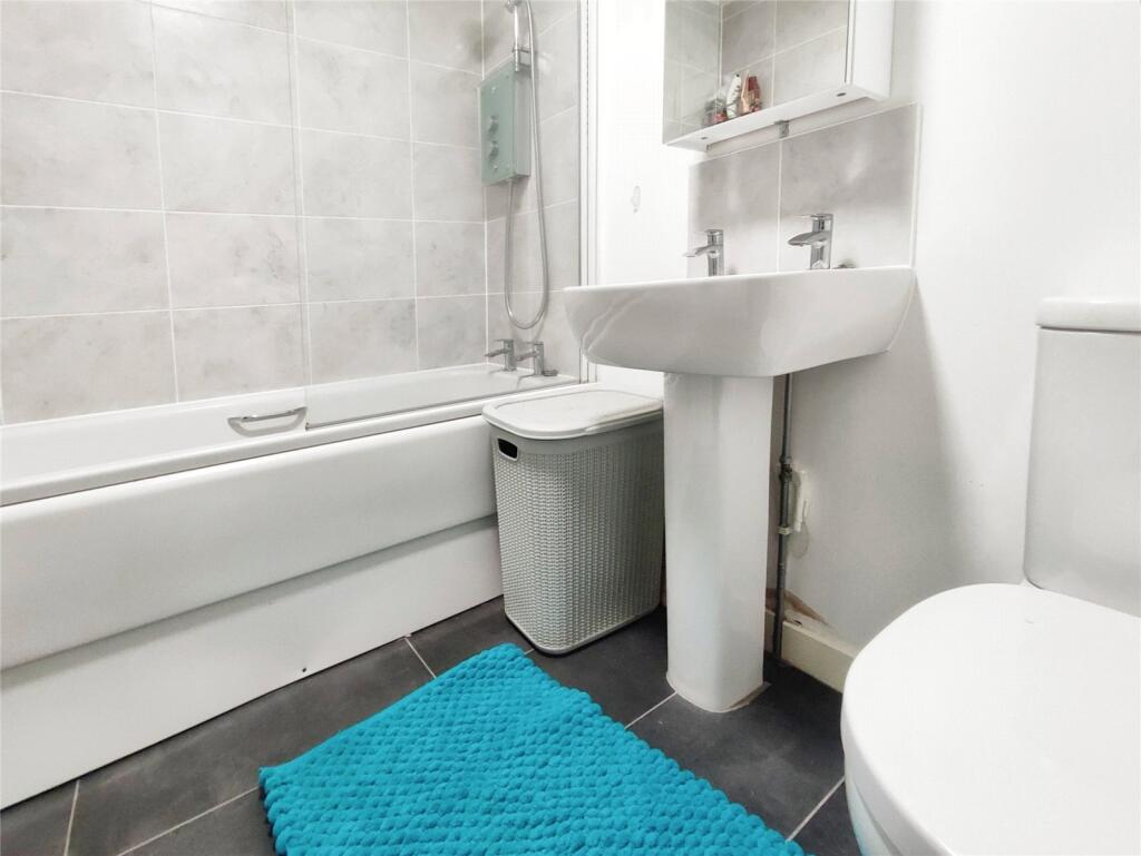 Additional image 17 of Amsbridge Crescent, Wick, Littlehampton