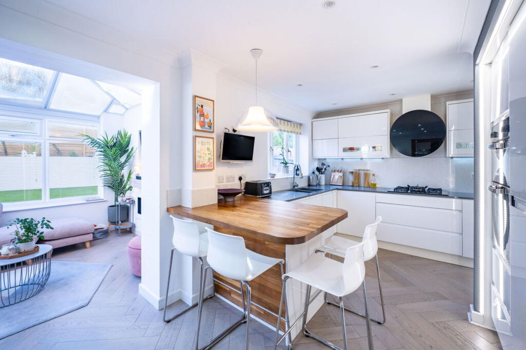 Additional image 2 of Ffordd Erw, Caerphilly, CF83 1RY