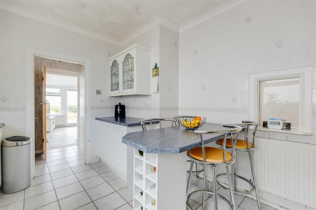 Additional image 9 of 27 Clevedon Avenue, Sully, CF64 5SX