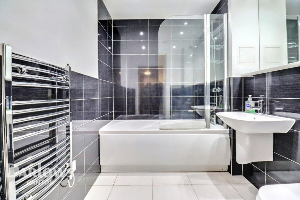 Additional image 10 of Ferry Court, Cardiff