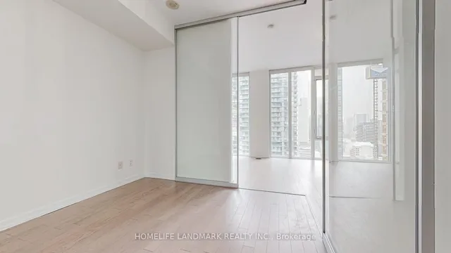 Additional image 7 of 101 Peter St Unit 2505