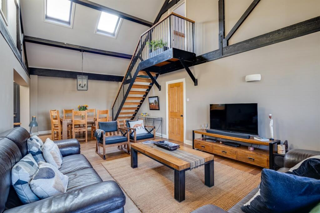 Additional image 13 of Barnhill Grange, Old Coach Road, Barnhill, Chester