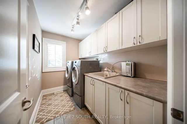 Additional image 21 of 339 Burnhamthorpe Rd