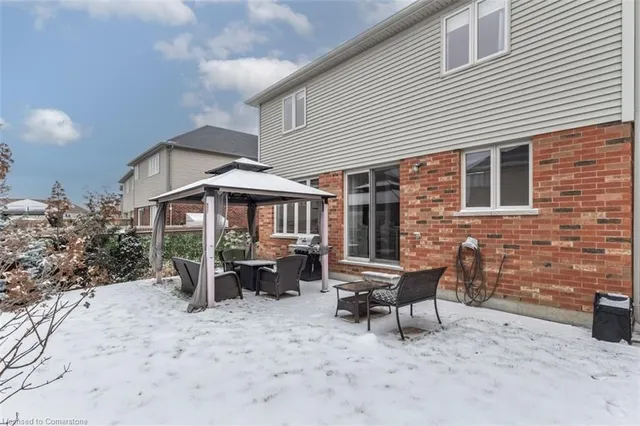 Additional image 31 of 39 Halo Street