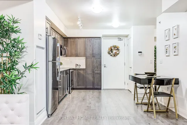 Additional image 9 of 3091 dufferin St