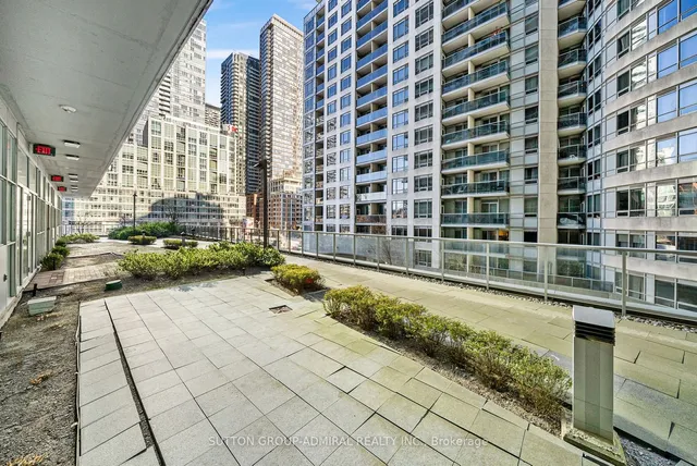 Additional image 31 of 352 Front St Unit 2317