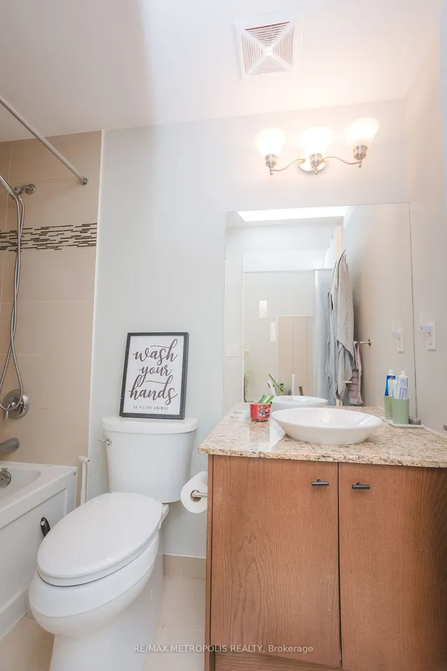 Additional image 13 of 5101 Dundas St Unit 203