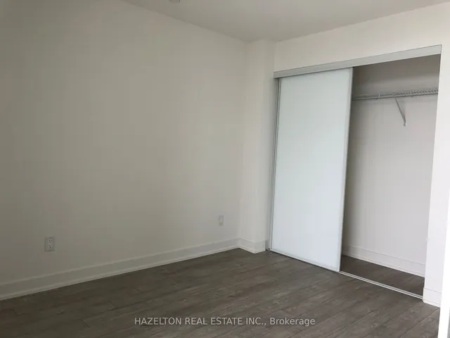 Additional image 13 of 15 Baseball Pl Unit 815