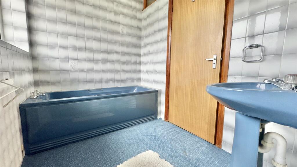 Additional image 25 of Menlo Close, Oxton, Wirral, CH43