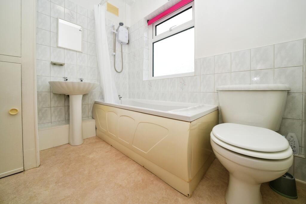 Additional image 15 of Kilburn Avenue, Wirral, Merseyside, CH62