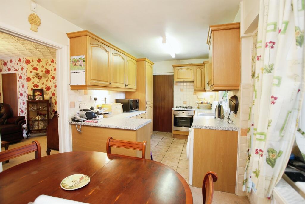 Additional image 5 of Mardy Crescent, CAERPHILLY