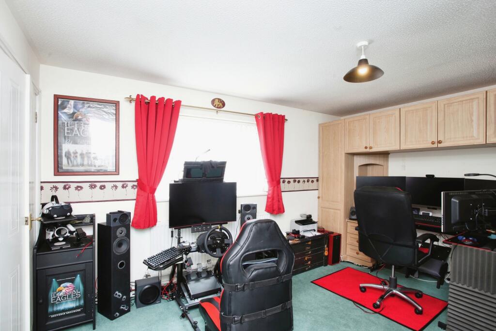 Additional image 14 of Clos Cae Pwll, Treharris, CF46