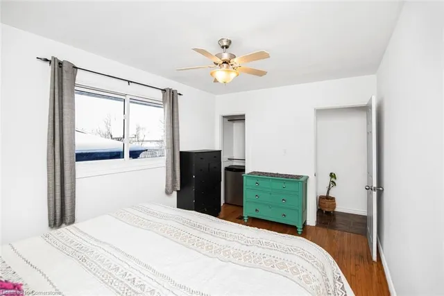 Additional image 11 of 725 Mud St