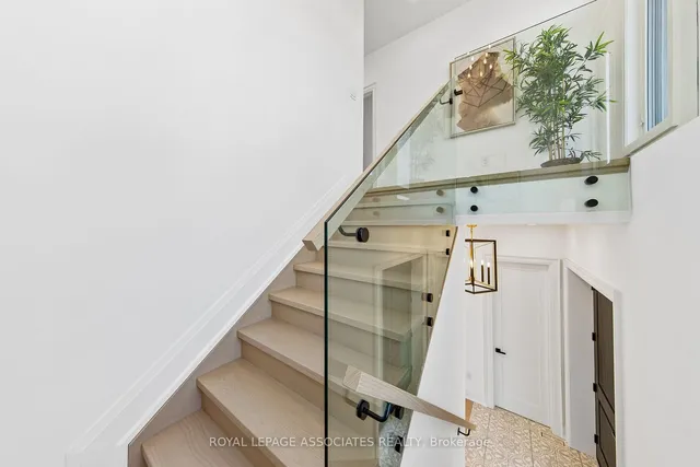 Additional image 16 of 192 Tower Dr