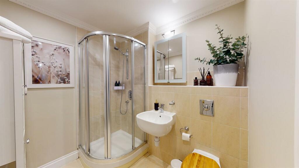 Additional image 6 of Western Courtyard, Talygarn, Pontyclun