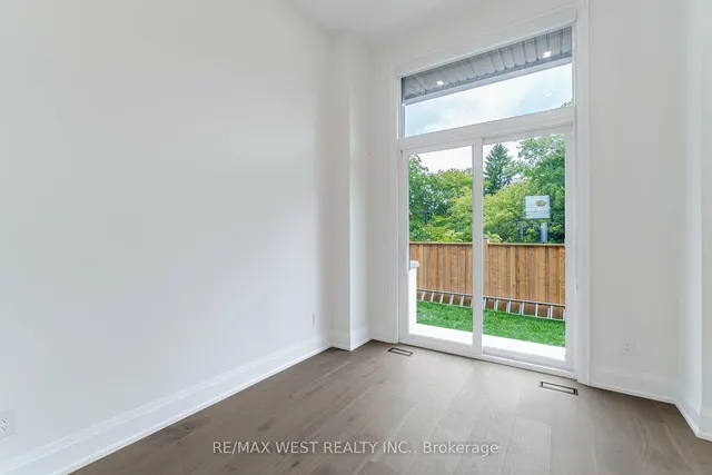 Additional image 16 of 52 Exmoor Dr