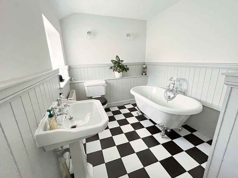 Additional image 12 of The Shield, 49 Eastgate, Cowbridge, The Vale of Glamorgan CF71 7EL