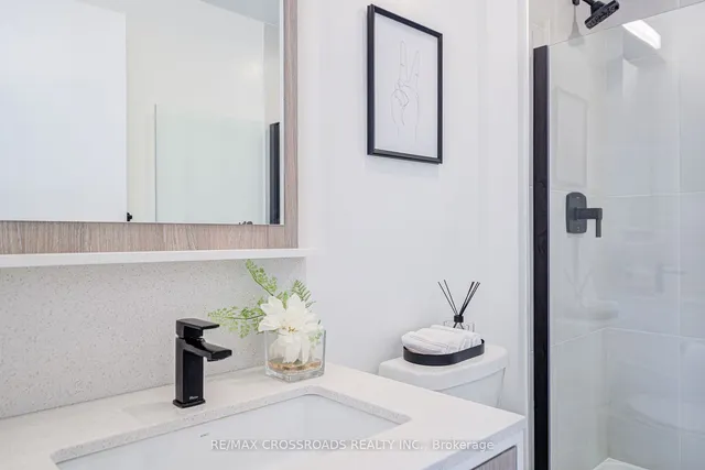 Additional image 22 of 36 Zorra St Unit 209