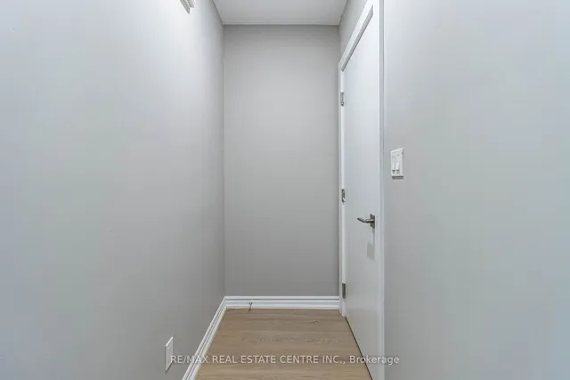 Additional image 5 of 5 Falaise Rd Unit A