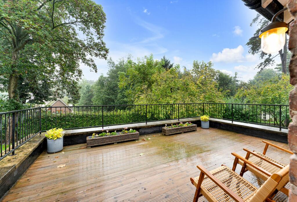 Additional image 37 of Large private plot in desirable Churton village