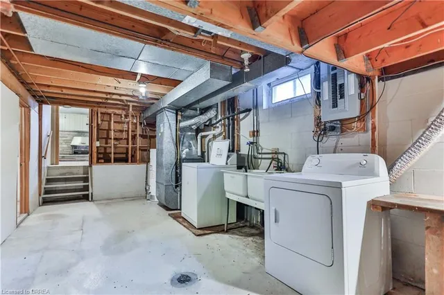 Additional image 34 of 15 Queensbury Dr