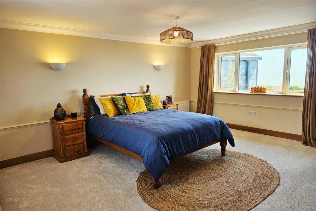 Additional image 15 of Roedean Crescent, Brighton