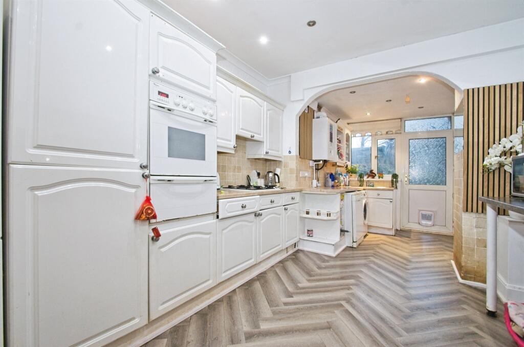 Additional image 2 of Philip Close, Rhiwbina, Cardiff