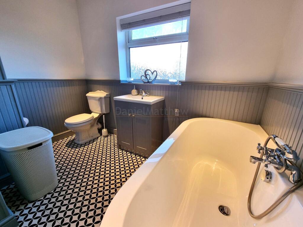 Additional image 10 of Coldbrook Road East, Barry, The Vale Of Glamorgan. CF63 1NG