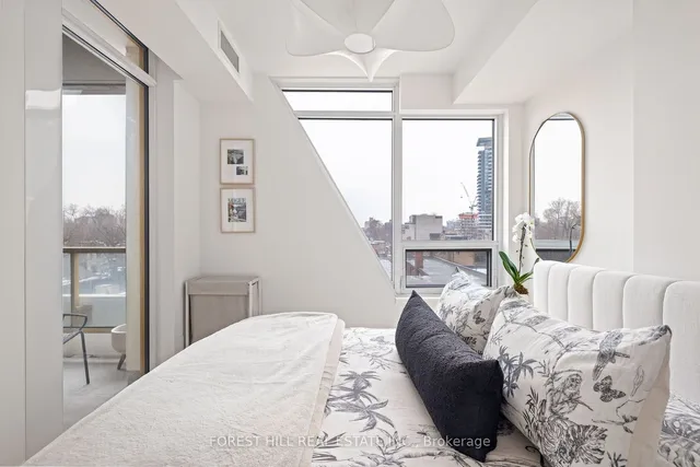 Additional image 25 of 151 Avenue Rd Unit 510