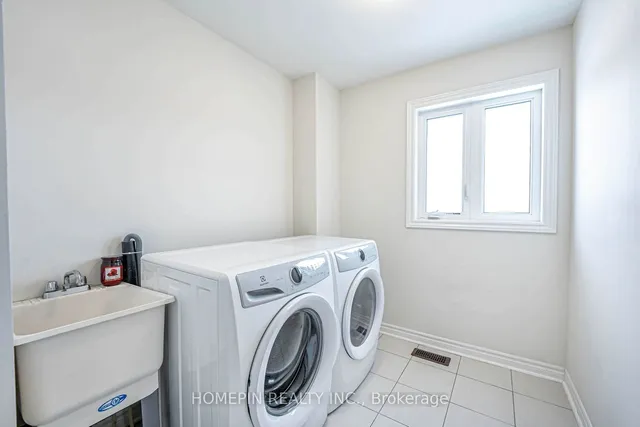 Additional image 10 of 292 Fasken Crt