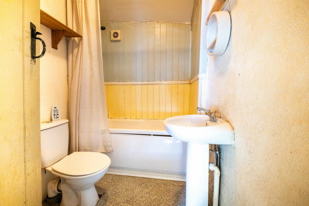 Additional image 11 of Park Road, Treorchy, CF42 6LF