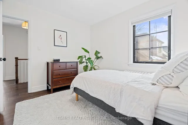 Additional image 20 of 28 Glenaden Ave