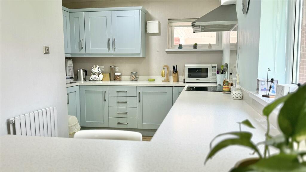 Additional image 7 of Caldy Road, West Kirby, Merseyside, CH48