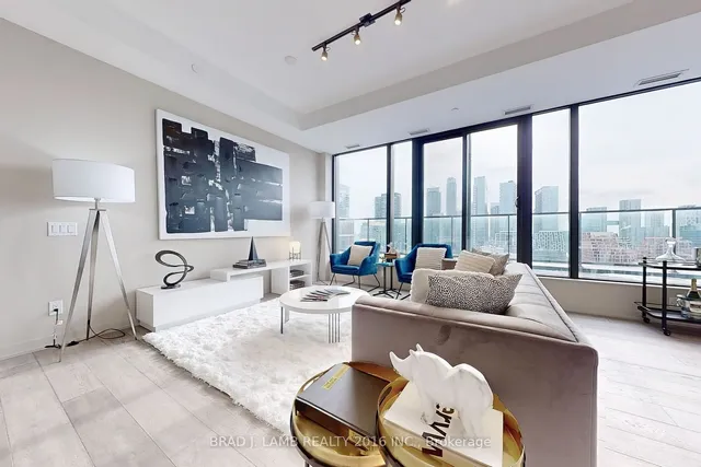 Additional image 2 of 458 Richmond St Unit 1702