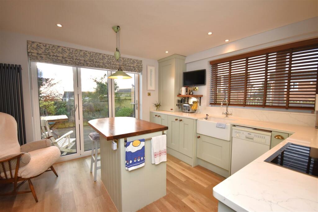 Additional image 8 of Well Lane, Ness, Neston