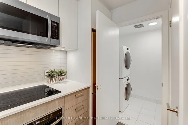 Additional image 11 of 1926 Lake Shore Blvd Unit 2312