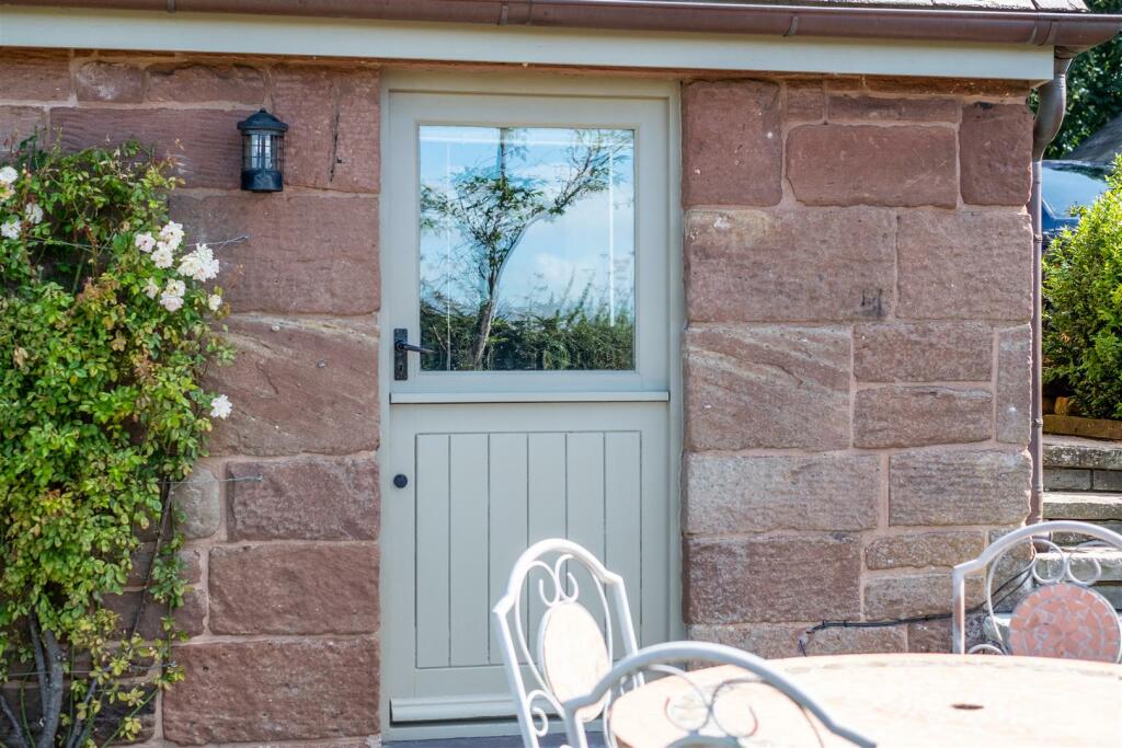 Additional image 39 of Peerswood Bungalow and Cottage, Station Road, Burton, Cheshire