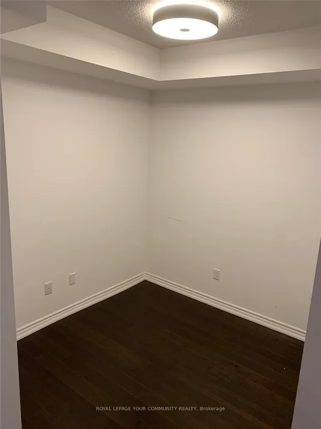 Additional image 5 of 386 Yonge St Unit 4313