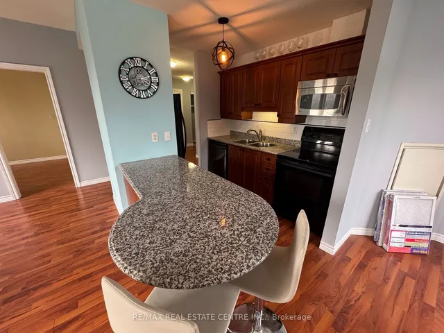 Additional image 12 of 135 James St Unit 302