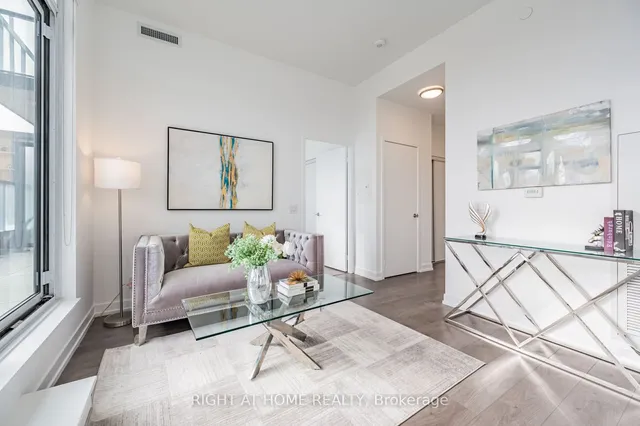 Additional image 5 of 270 Dufferin St Unit 506